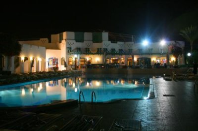 9249 Falcon Hills main pool.jpg