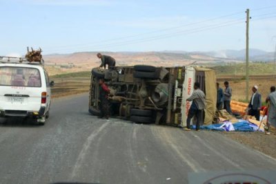 0651 Lorry crash.jpg