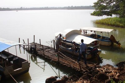 0401 Lake Tana boats.jpg