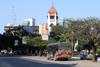6933 Dar es Salaam centre.jpg