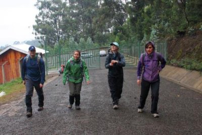 5576 Kili start at Machame.jpg