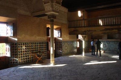 8286 Inside Navaries Alhambra.jpg