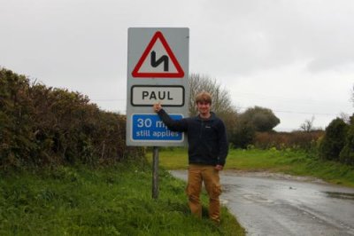 9818 Paul by Paul sign.jpg