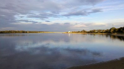 LakesEntrance2012-05-01_07-17-52_695.jpg