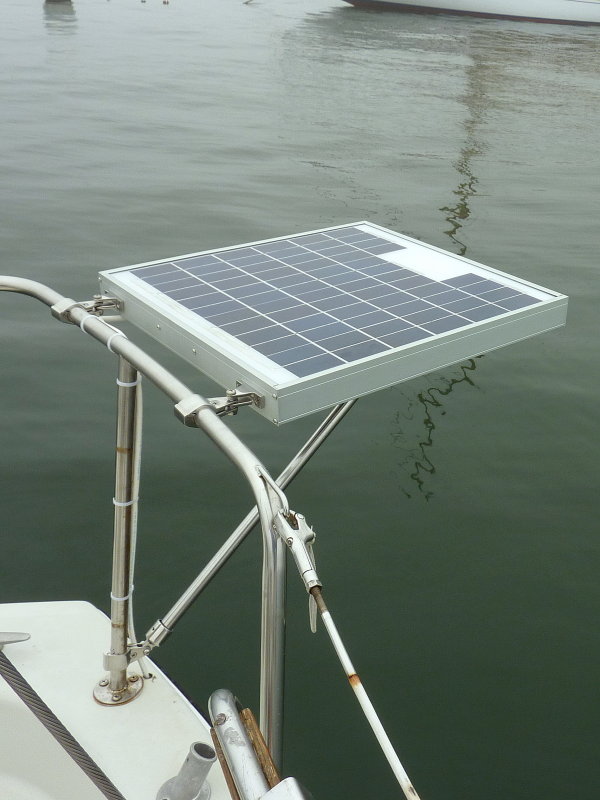 A Small Mooring Charging Panel