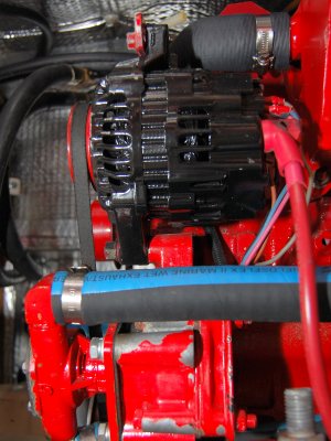Mount Foot & Clearance to Manifold