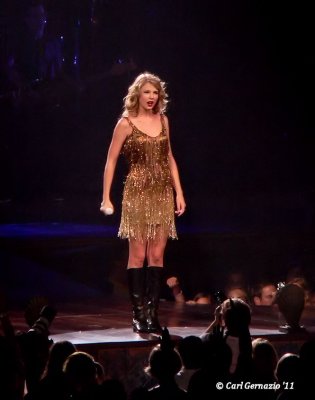 Taylor Swift - Speak Now Concert - August 3, 2011