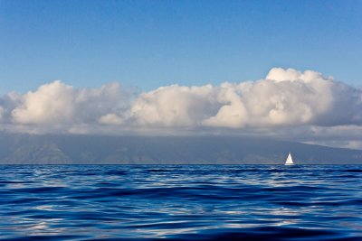 Sailboat 11575 sailing in the islands