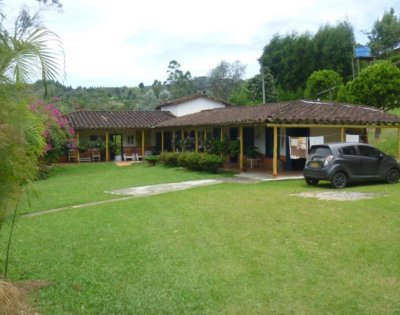 Finca con terreno Guarne