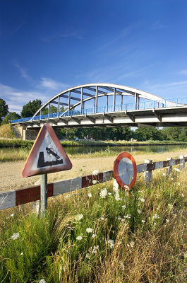 brug barrier