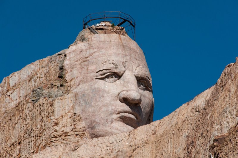 Crazy Horse.jpg