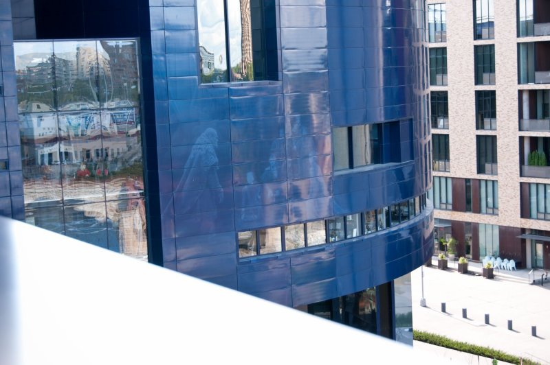 Minneapolis MN Guthrie Theater.jpg