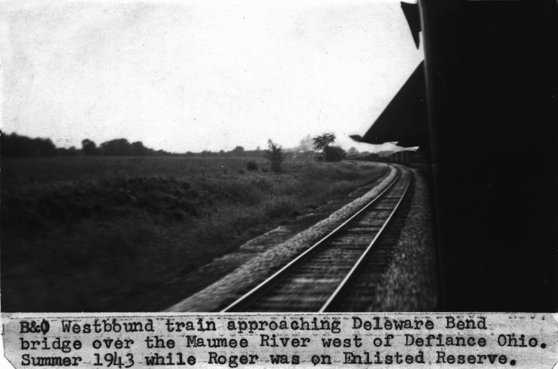 B&O Westbound Defiance 1943.jpg
