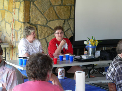 332 Gloria & Connie Sue