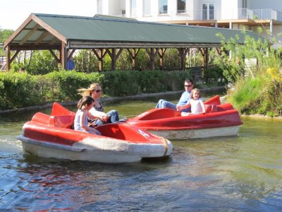 Pedaloes