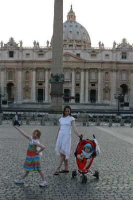 Sarah, Isabel & Risn at the Vatican