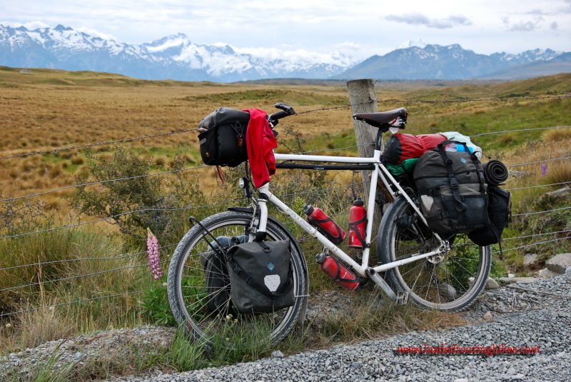 388    Tobias touring New Zealand - Patria Terra touring bike