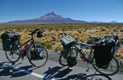 063  Christel & Robin - Touring through Bolivia - Koga Worldtraveller touring bike