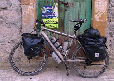 067  Marco - Touring through Italy - Santos Travel Master touring bike