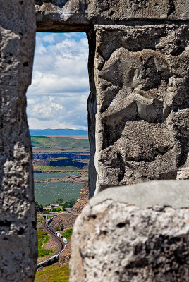 Maryhill - Stonehenge War Memorial 2