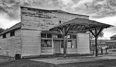 Abandoned Gas Station, Warm Springs