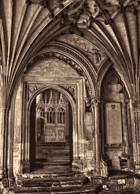 Entrance to Thomas Becket tomb