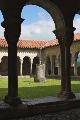 Saint-Bertrand de Comminges 2.jpg