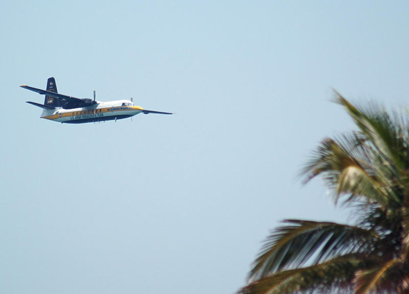 US Army Fokker F-27 Golden Knights Parachute Team