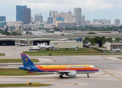 6Y-JAF Air Jamaica Airbus A-320 and Ft Lauderdale skyline