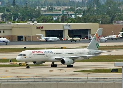 N506NA Avianca Colombia Boeing 757-200 in Ft lauderdale