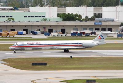 N951TW American Airlines Mcdonnell Douglas MD-83
