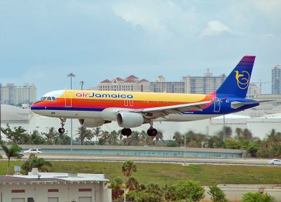 6Y-JAJ Air  Jamaica Airbus A-320 landing at FLL