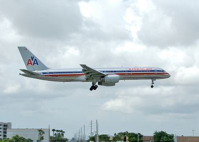 N637AM American Airlines Boeing 757-200