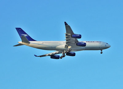 Airbus A-340 widebody jetliner