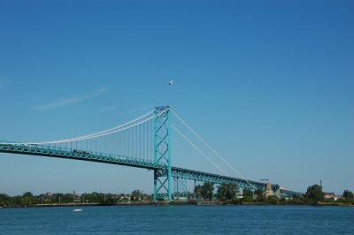 Detroit-Windsor bridge