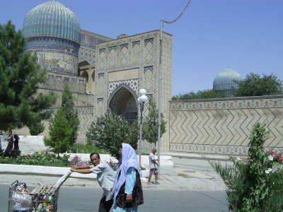 Samarkand, Bibi-Khanum mosque