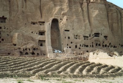 Bamiyan - niche of the little Buddha