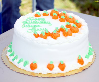055_bday_cake.JPG