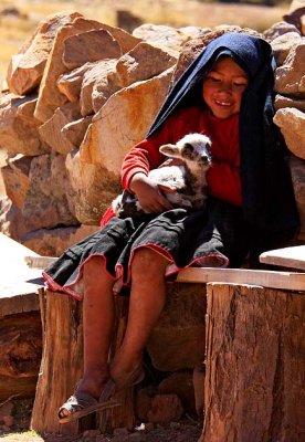 The girl and her goat, Taquile island 