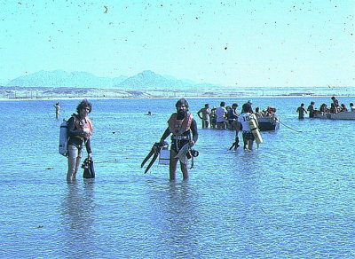 Howard in Naama Bay 1972_resize.jpg