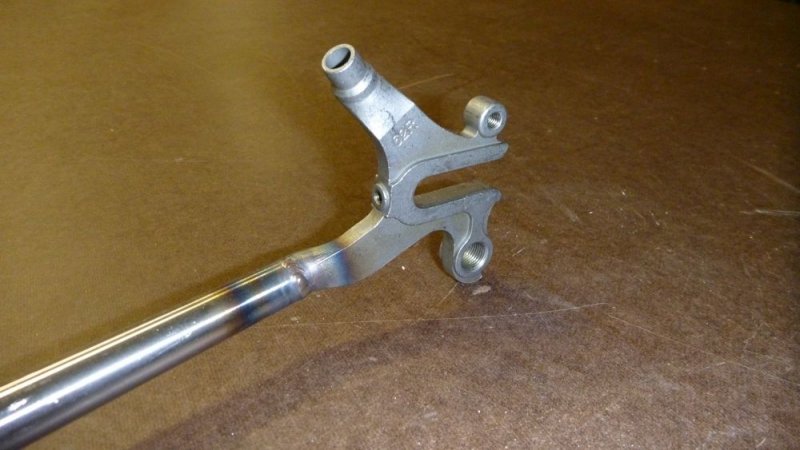 #B11-005-2.jpg