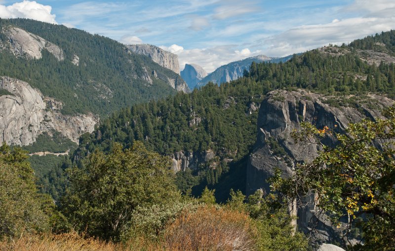 Yosemite valley.jpg