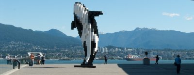 Whale statue in downtown Vancouver.jpg