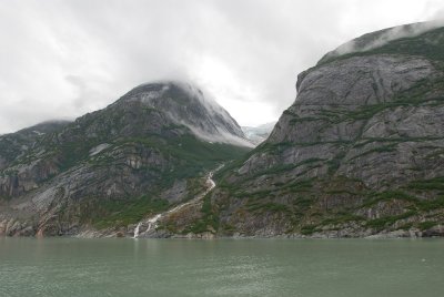 The view directly to the right of South Sawyer Glacier.jpg
