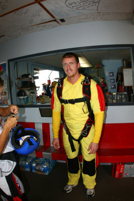 Dave's AFF Skydive 001.JPG