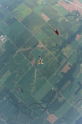 Dave's AFF Skydive 055.JPG