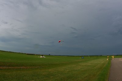 Megan's AFF Skydive 094.JPG