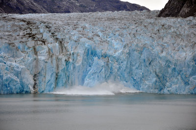 Glacier Calving4.jpg