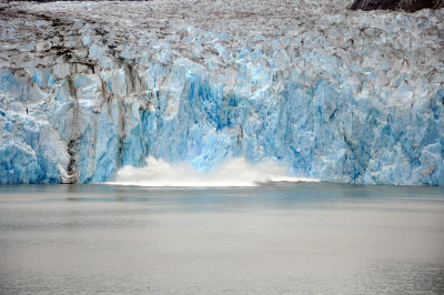 Glacier Calving5.jpg