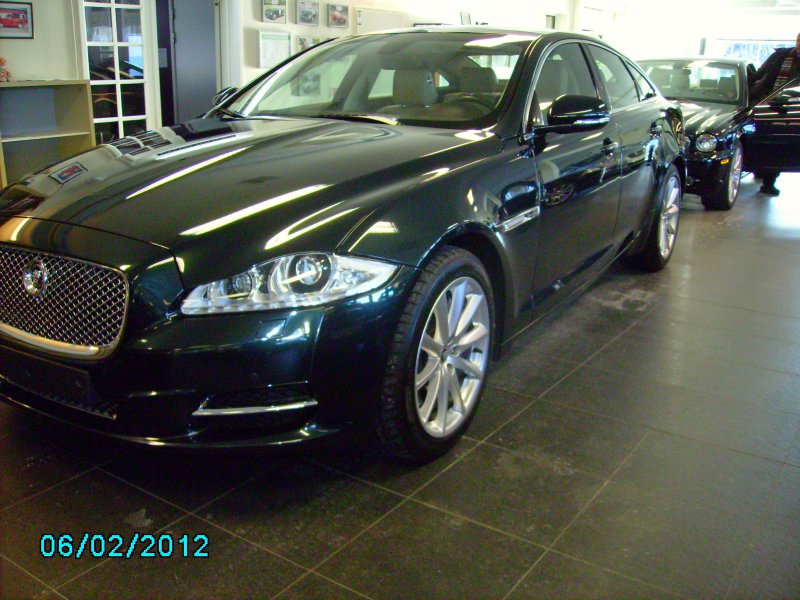 XJ 2010 front